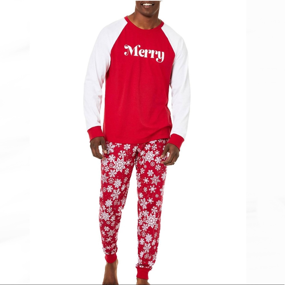 Men’s Family Pj’s MED Set Merry NWT